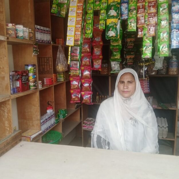 Afsana Saifi AAJIVIKA E-STORE MANKUA MAKSOODPUR DILARI